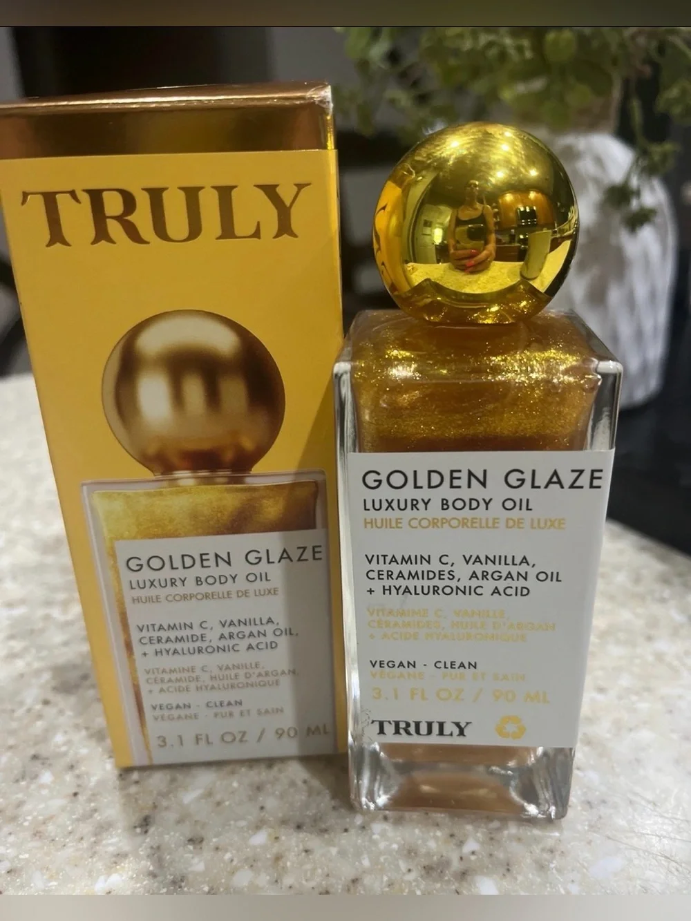 TRULY Golden Glaze Luxury Body Oil — Gold